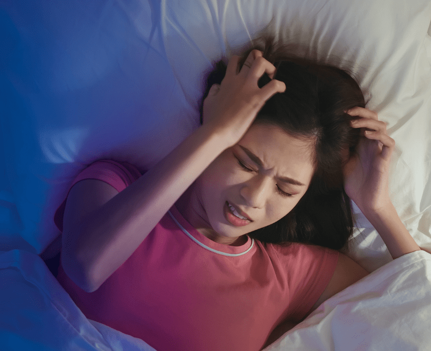 Một số người có thể trải qua rối loạn giấc ngủ hoặc tăng sự kích động sau khi sử dụng đông trùng hạ thảo