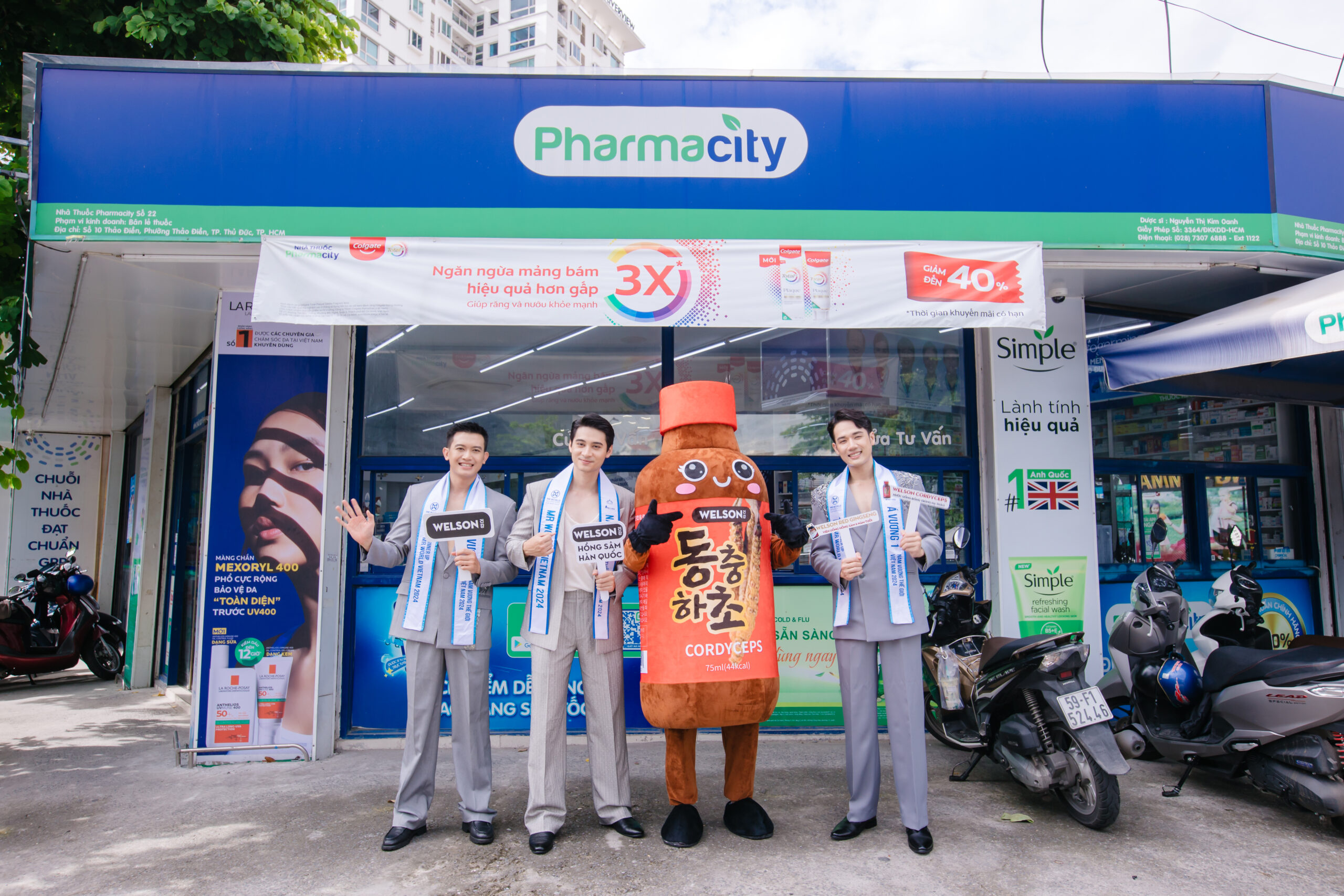 Tuấn Ngọc, Minh Toại và Đinh Ta Bi có mặt tại Hệ thống nhà thuốc Pharmacity