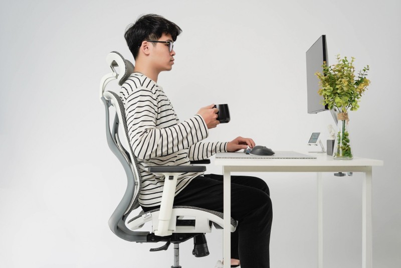Cách Giảm Đau Đầu Do Căng Thẳng và Làm Việc Quá Sức