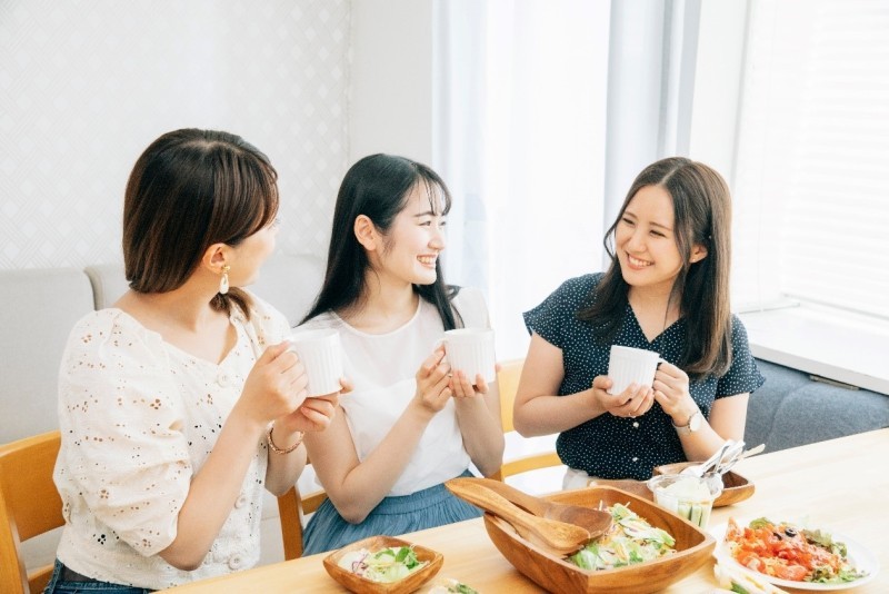 Làm sao để hỗ trợ cân bằng nội tiết tố nữ?