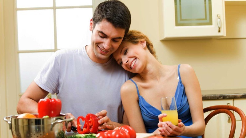 Cơ chế sinh lý nam và vai trò của thực phẩm trong cải thiện chức năng